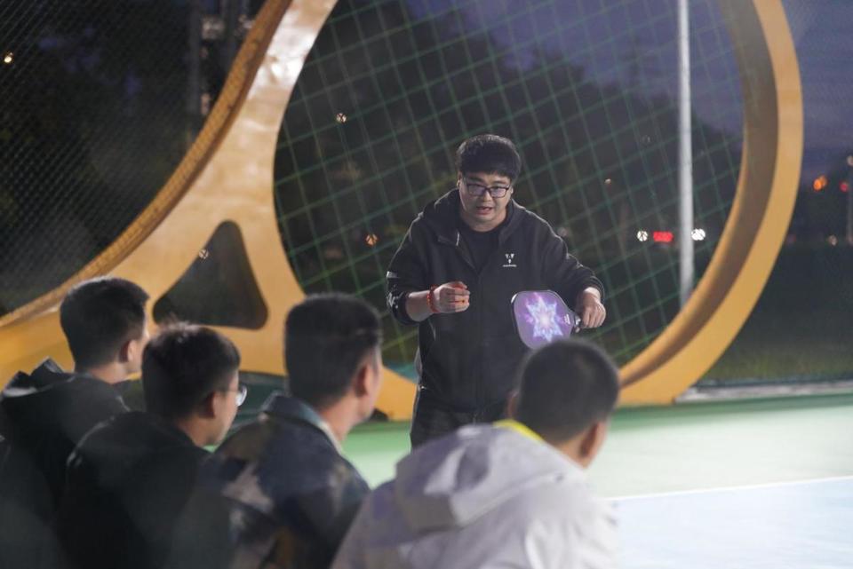 正作为丹东, 运动, 月月有赛事