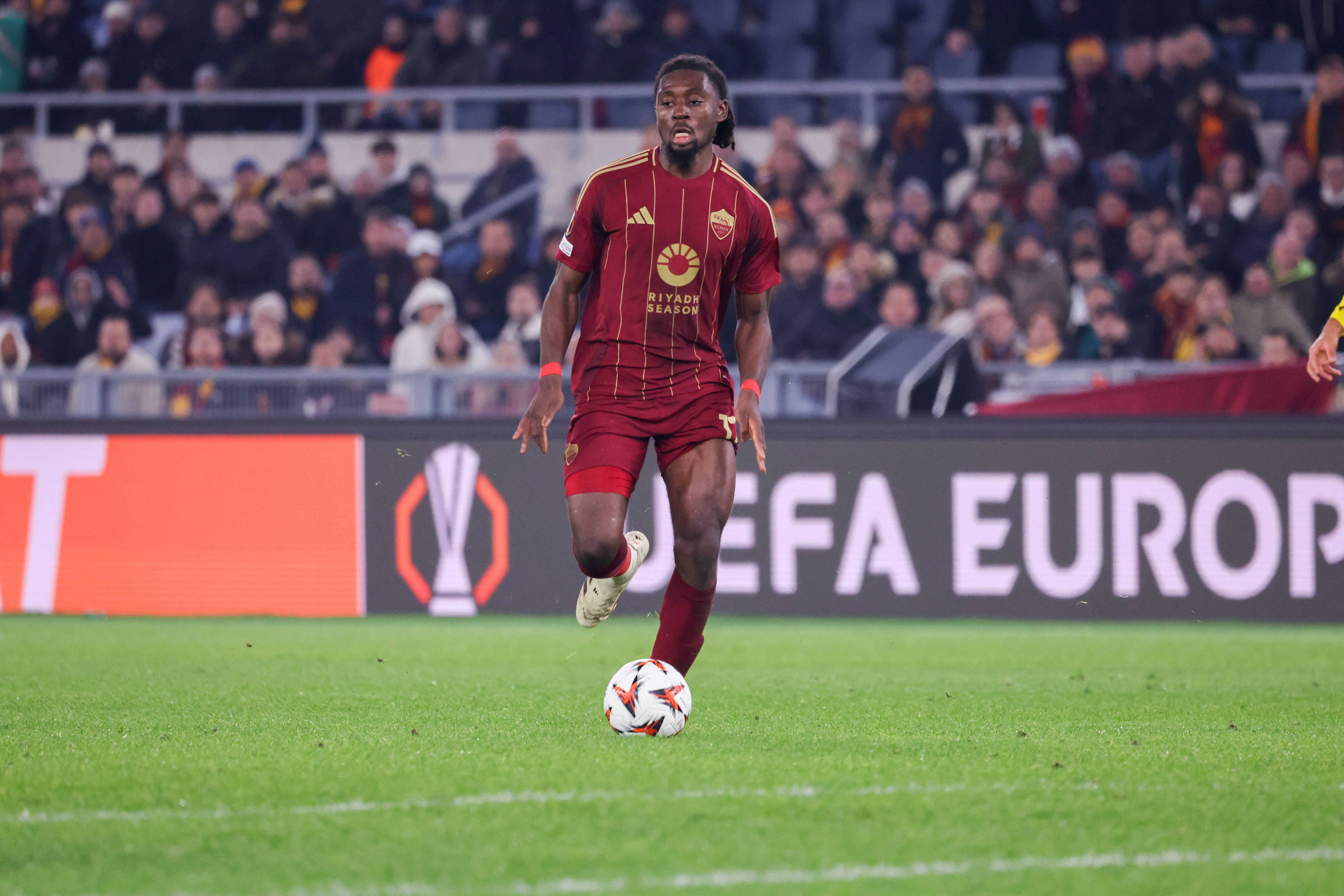 但这一切都, 预算的一半, 左右 但这一切都, 预算的一半, 左右